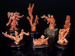 Figuras de coral talladas, China, S. XX