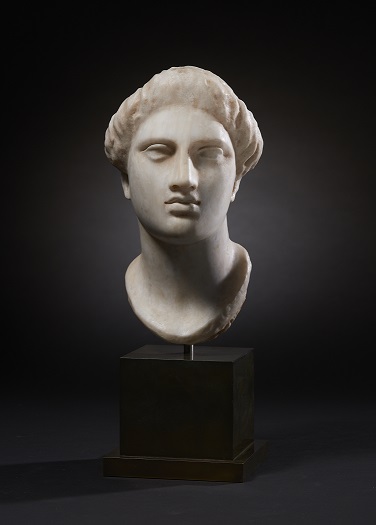 Taller griego, Cabeza de mujer. Magna Grecia, siglo IV a. C. Colnaghi